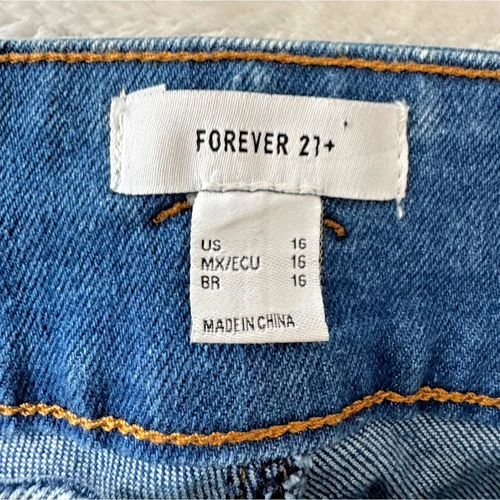 Forever 21 Womens Size 16 Denim Jogger Jeans‎ Blue High Rise Belted Tapered